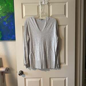 Athleta Hanover Refined V-Neck Sweater Merino Wool